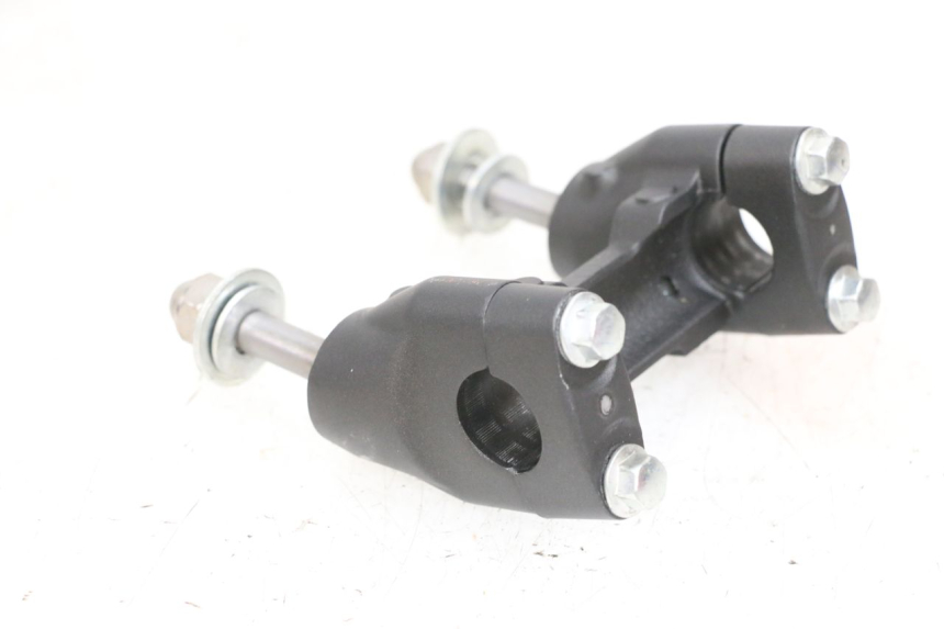 photo de CAVALLOTTO MANUBRIO YAMAHA MT-07 MT07 ABS 700 (2018 - 2020) - Zoom sullo stato d'uso