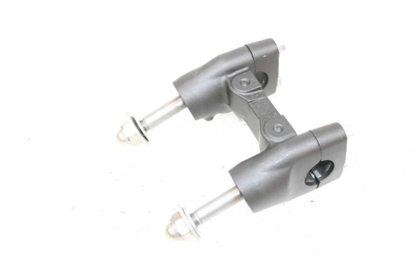 photo de CAVALLOTTO MANUBRIO YAMAHA MT-07 MT07 ABS 700 (2018 - 2020) - Primo piano tecnico