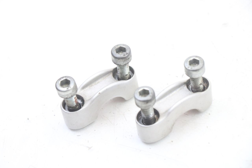 photo de PONTE MANUBRIO PEUGEOT TKR TREKKER FURIOUS 50 (2005 - 2014)