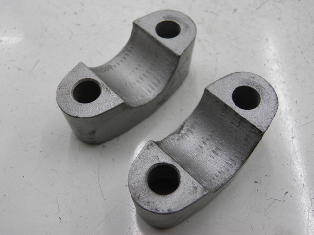 photo de PONTE MANUBRIO SUZUKI GSF S BANDIT 600 (2000 - 2004)