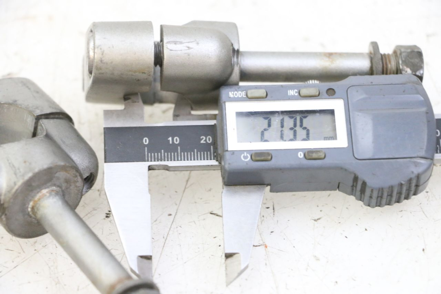 photo de CAVALLOTTO MANUBRIO YAMAHA XJN DIVERSION 600 (2000 - 2003)
