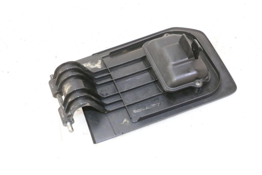 photo de PORTA OGGETTI HONDA FES S-WING SWING ABS 125 (2007 - 2015)