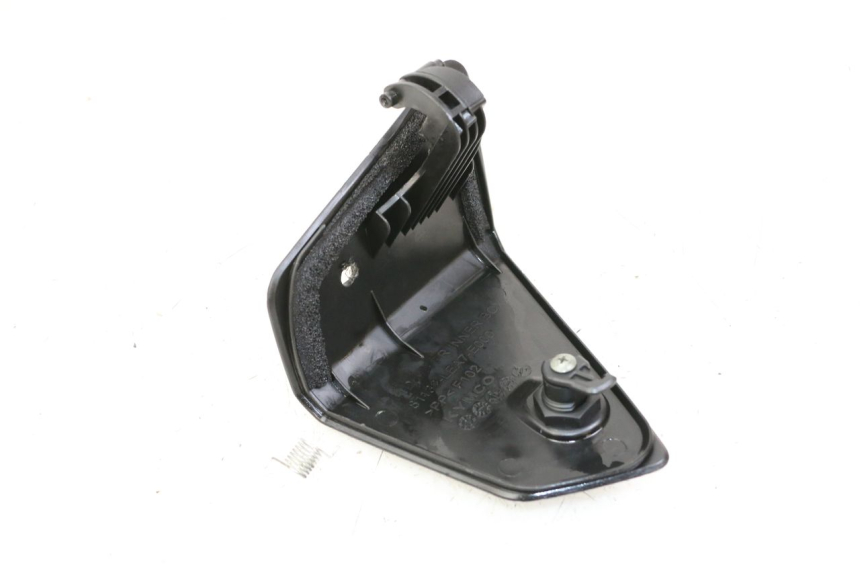 photo de PORTA GUANTI KYMCO DINK STREET 125 (2009 - 2014)