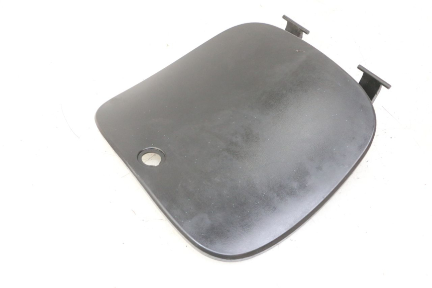 photo de PORTA OGGETTI PEUGEOT TWEET PRO CARGO 50 (2018 - 2020) - Zoom sullo stato d'uso