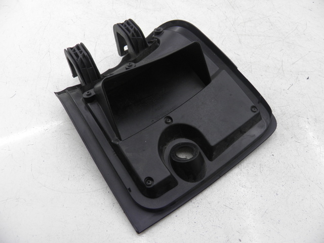 photo de PORTAOGGETTI GUANTIERA YAMAHA XMAX X-MAX 125 (2006 - 2009)