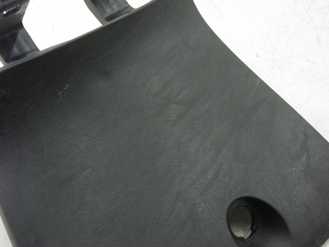 photo de PORTAOGGETTI GUANTIERA YAMAHA XMAX X-MAX 125 (2006 - 2009)