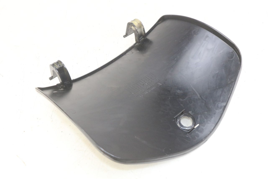 photo de PORTA GUANTI YIYING YY125T 125 (2006 - 2014)