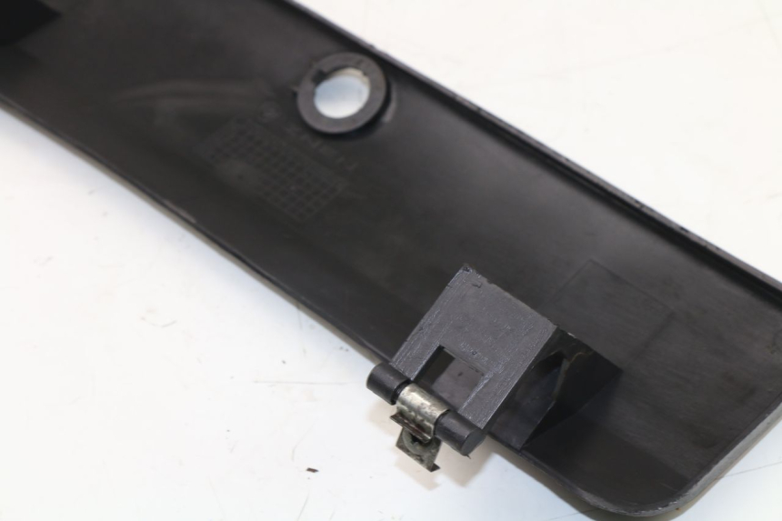 photo de Porta guanti box ZNEN SPEEDER 50 (2012 - 2016)