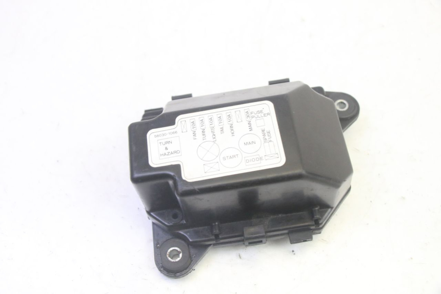 photo de PORTA FUSIBILI KAWASAKI GPZ RX 1000 (1986 - 1988) - Stato della superficie e materiale