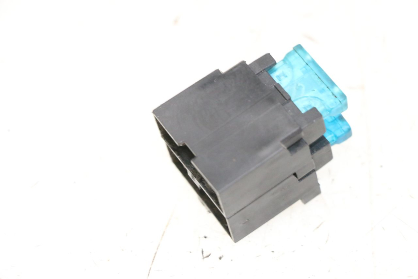 photo de Portafusibile YAMAHA YP MAJESTY 125 (2002 - 2006)