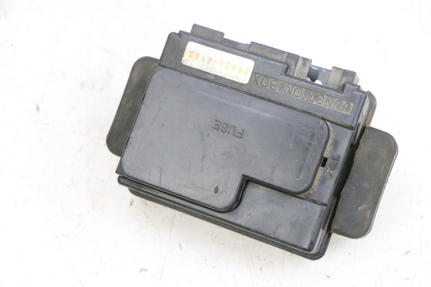 photo de PORTA FUSIBILI KAWASAKI ZR 7 750 (1999 - 2001) - Primo piano tecnico