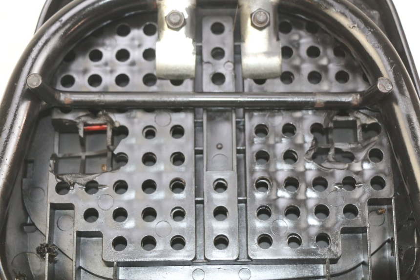 photo de PORTE PACCHETTO KYMCO AGILITY RS 4T 50 (2009 - 2013)