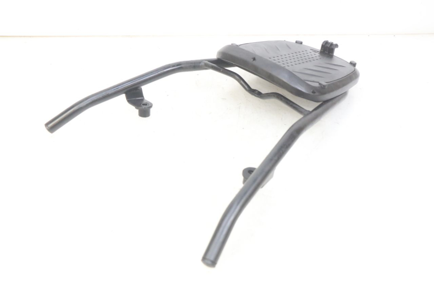 photo de PORTE PACCHETTO KYMCO AGILITY RS 4T 50 (2009 - 2013)