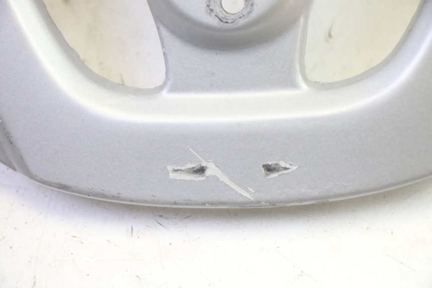 photo de PORTE PACCHETTO SYM FIDDLE 3 III 125 (2014 - 2020) - Stato della superficie e materiale