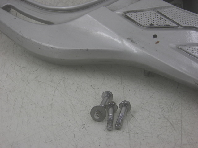 photo de PORTE PACCHETTO HONDA FES S-WING SWING ABS 125 (2007 - 2015)