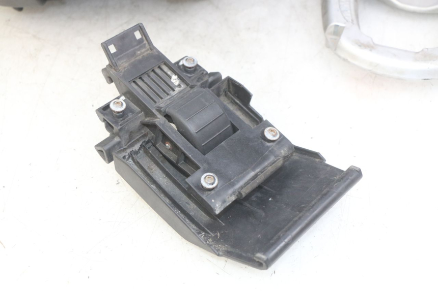 photo de PORTE PACCHETTO HONDA PES PS I 125 (2006 - 2012)