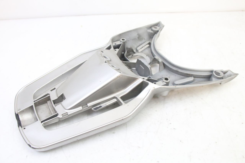 photo de PORTE PACCHETTO PIAGGIO VESPA GRANTURISMO 125 (2003 - 2007)