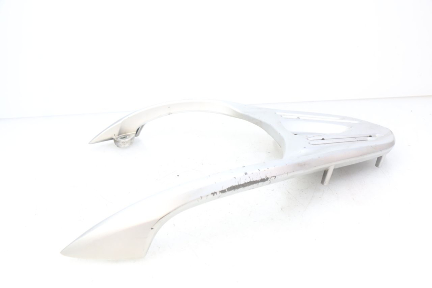 photo de PORTE PACCHETTO SUZUKI SIXTEEN 125 (2008 - 2010)