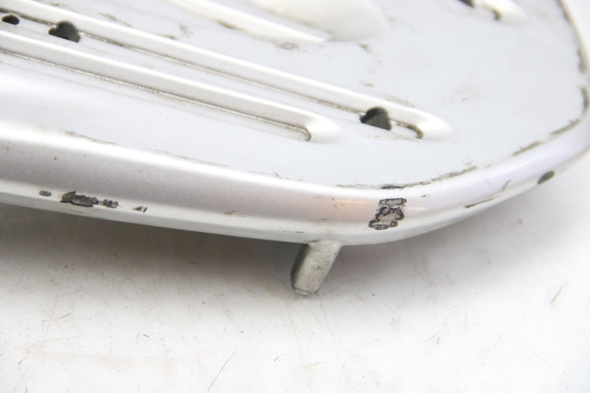 photo de PORTE PACCHETTO SUZUKI SIXTEEN 125 (2008 - 2010)