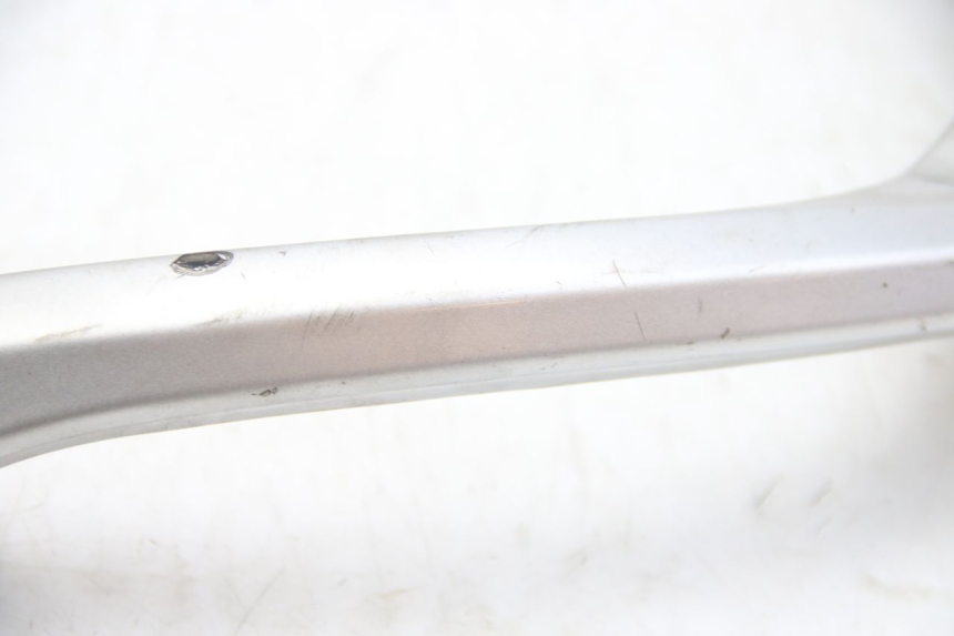 photo de PORTE PACCHETTO SUZUKI SIXTEEN 125 (2008 - 2010)