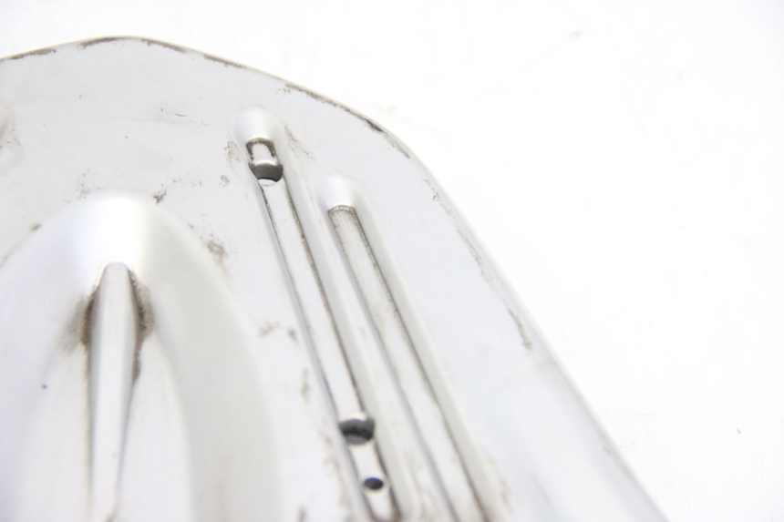 photo de PORTE PACCHETTO SUZUKI SIXTEEN 125 (2008 - 2010)