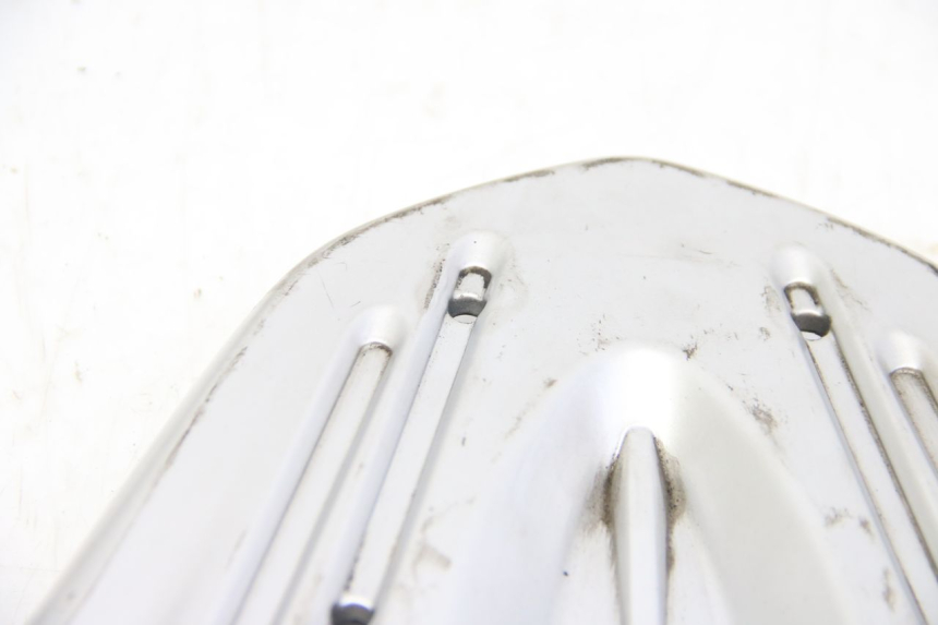 photo de PORTE PACCHETTO SUZUKI SIXTEEN 125 (2008 - 2010)