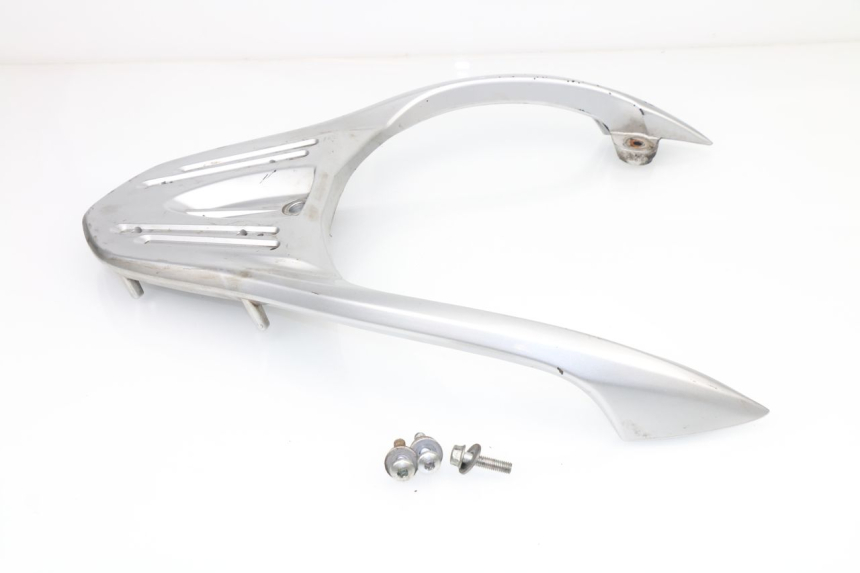 photo de PORTE PACCHETTO SUZUKI SIXTEEN 125 (2008 - 2010)