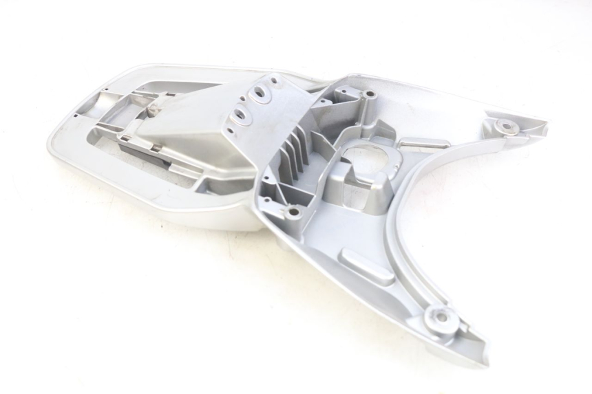 photo de PORTE PACCHETTO PIAGGIO VESPA GRANTURISMO 125 (2003 - 2007)