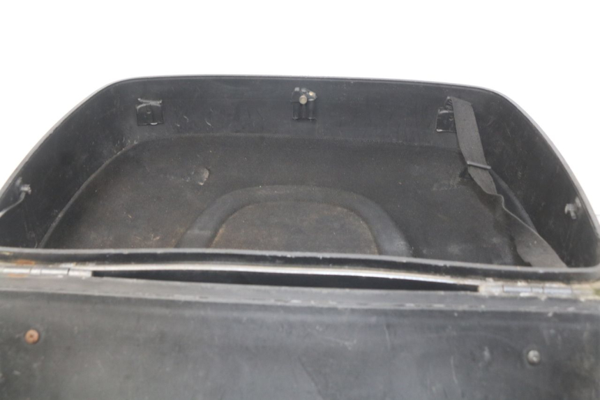 photo de PORTE PACCHETTO PIAGGIO X9 EVOLUTION 125 (2003 - 2007)