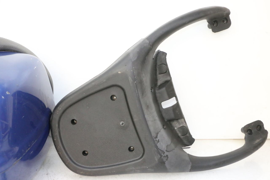 photo de PORTE PACCHETTO PIAGGIO X9 EVOLUTION 125 (2003 - 2007)
