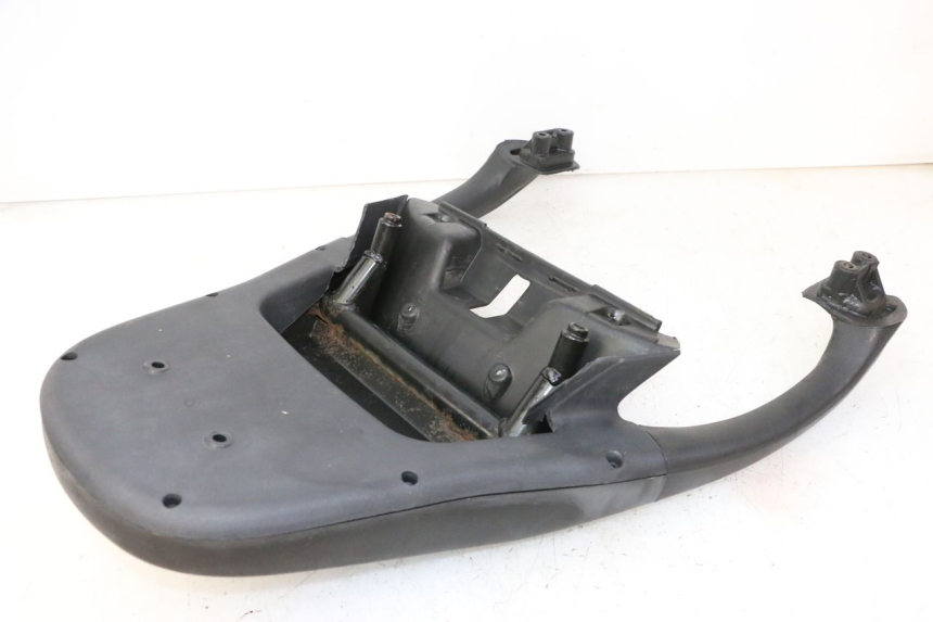 photo de PORTE PACCHETTO PIAGGIO X9 EVOLUTION 125 (2003 - 2007)
