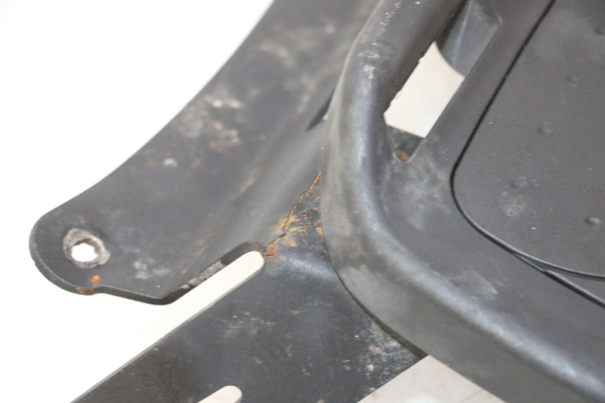 photo de PORTE PACCHETTO PIAGGIO X9 EVOLUTION 125 (2003 - 2007)