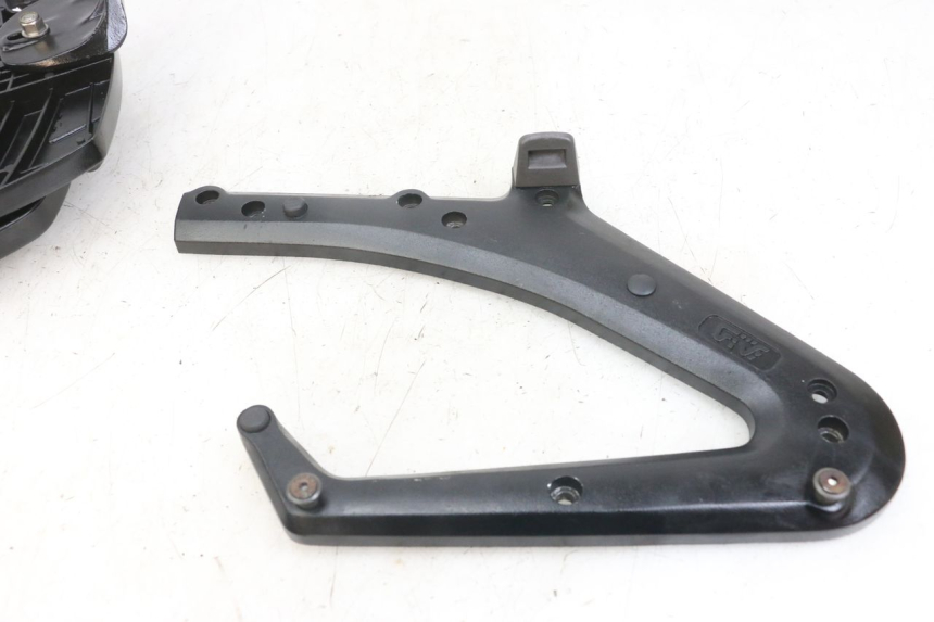 photo de PORTE PACCHETTO YAMAHA FJ 3CX 1200 (1986 - 1996)