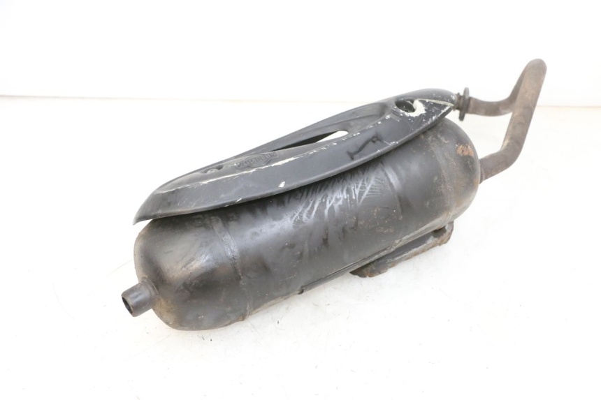 photo de SCARICO PIAGGIO FLY 4T 50 (2013 - 2017) - Dettagli dei punti di fissaggio