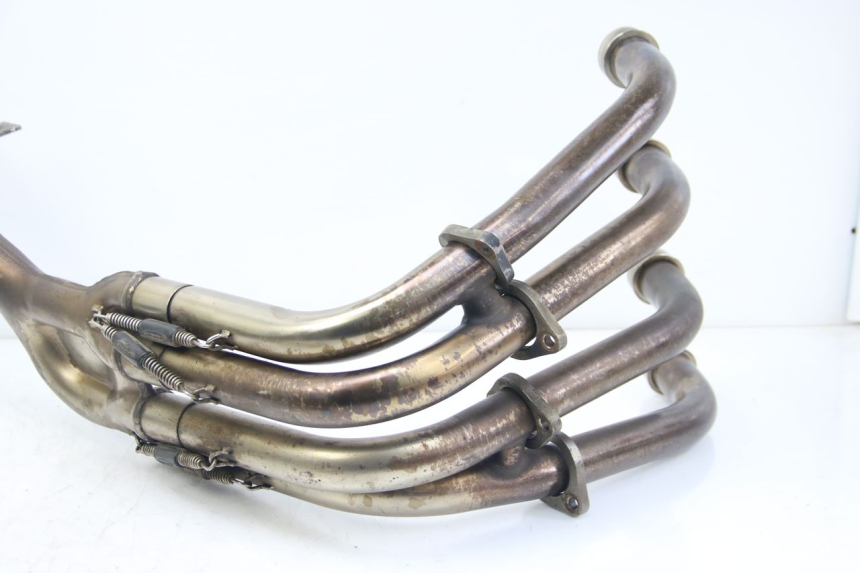 photo de SCARICO YAMAHA FZS FAZER 600 (2001 - 2003) - Primo piano ad alta risoluzione