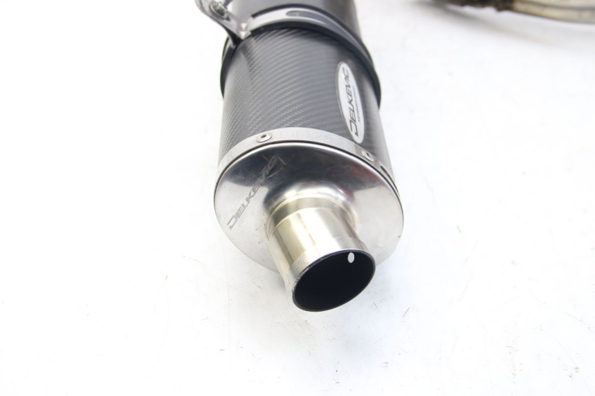 photo de SCARICO YAMAHA FZS FAZER 600 (2001 - 2003) - Ricambio usato controllato