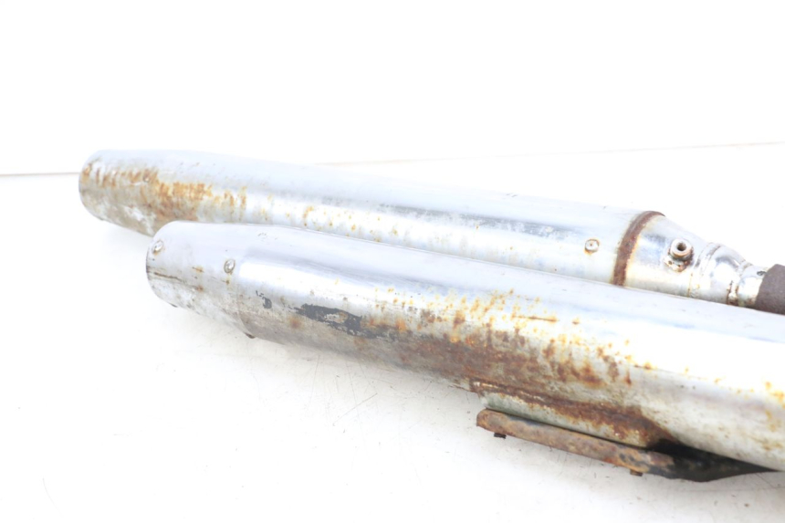 photo de Scarico HYOSUNG GV AQUILA 125 (2000 - 2004) - Zoom sui componenti