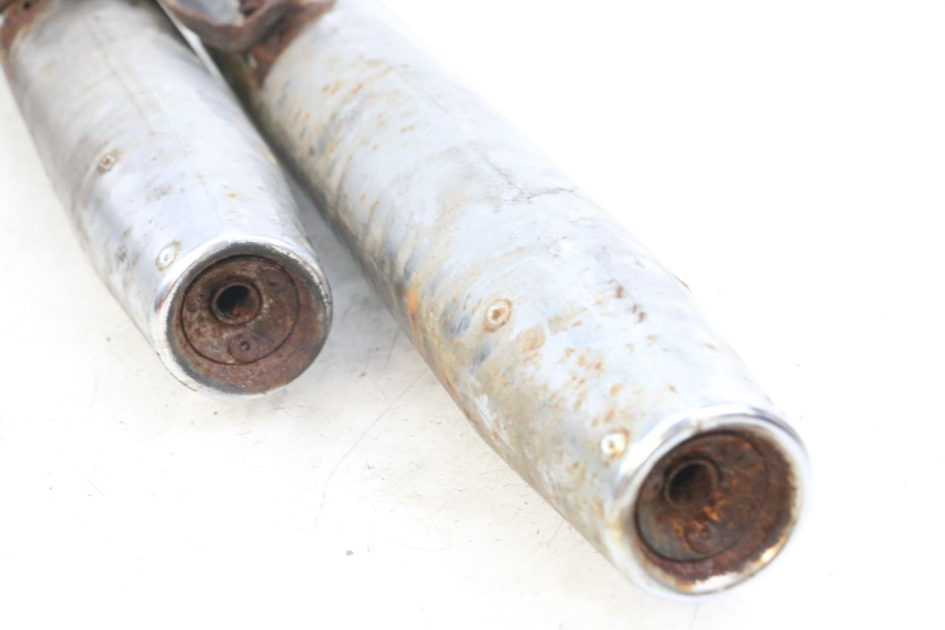 photo de Scarico HYOSUNG GV AQUILA 125 (2000 - 2004) - Zoom sullo stato d'uso