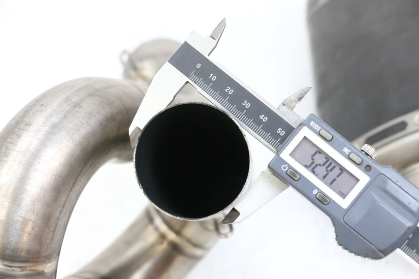 photo de SCARICO YAMAHA MT-07 MT07 ABS 700 (2018 - 2020) - Dettagli dei punti di fissaggio