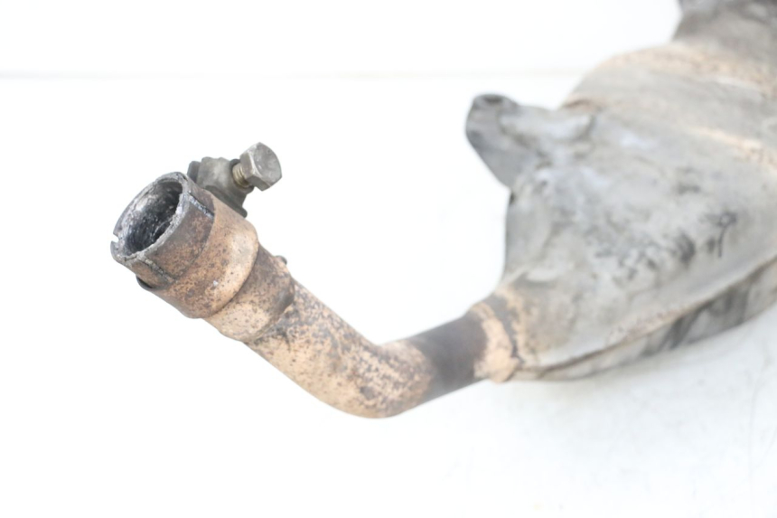 photo de SCARICO PIAGGIO VESPA GTS SUPER IE 125 (2009 - 2016) - Dettagli dei punti di fissaggio