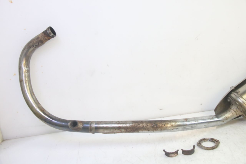 photo de SCARICO DAELIM VJ ROADWIN FI 125 (2008 - 2017) - Zoom sui componenti