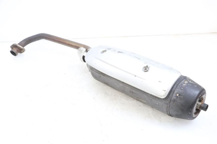 photo de SCARICO YAMAHA YP MAJESTY 125 (2002 - 2006) - Primo piano ad alta risoluzione