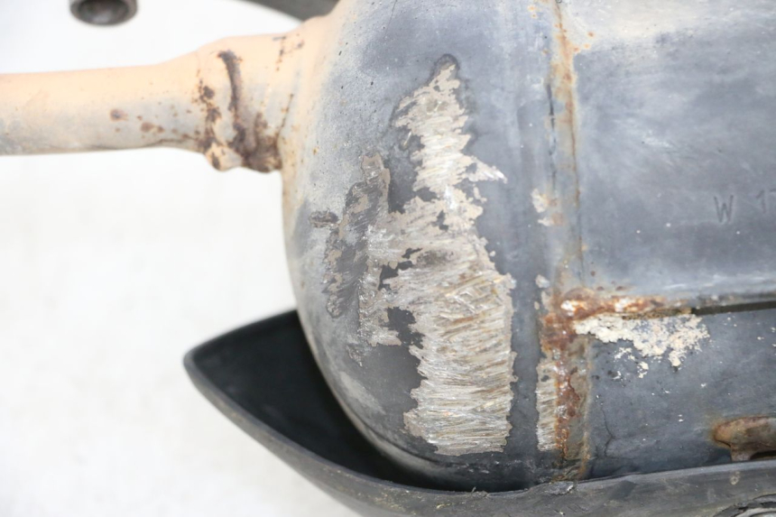 photo de SCARICO PIAGGIO ZIP 4T 50 (2018 - 2020) - Stato della superficie e materiale