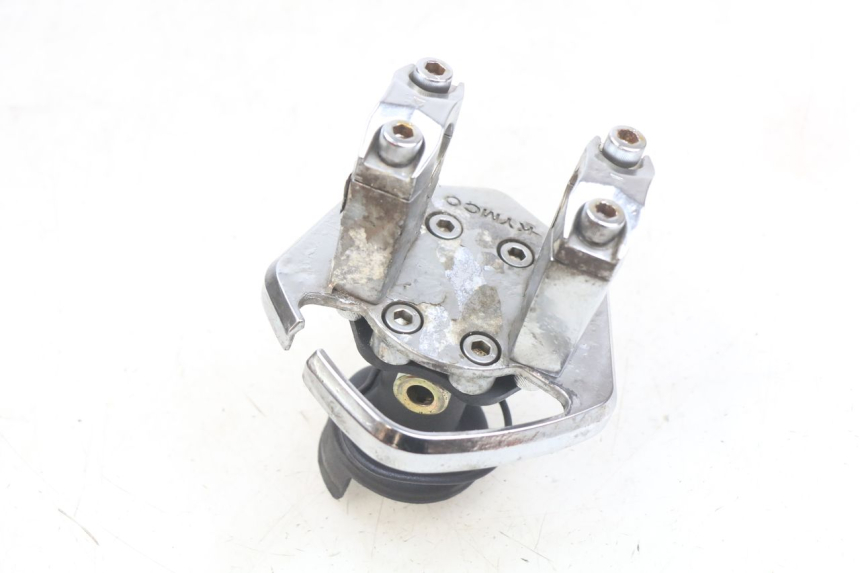 photo de POTENZA KYMCO AGILITY NAKED RENOUVO 2T 50 (2011 - 2018)