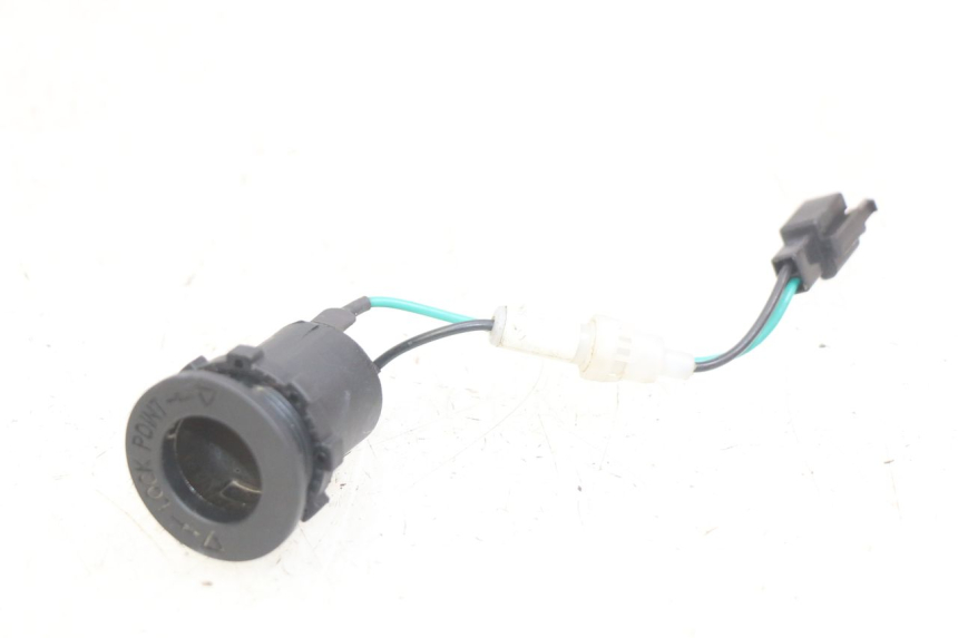 photo de PRISE ACCENDISIGARI KYMCO AGILITY 16+ 4T 50 (2018 - 2023)