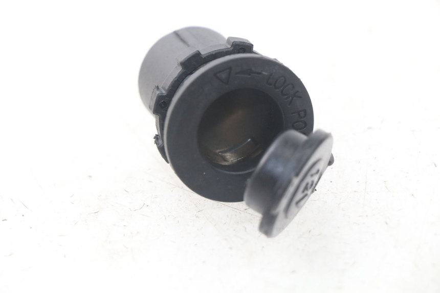 photo de Presa accendisigari DAELIM S4 50 (2010 - 2015)