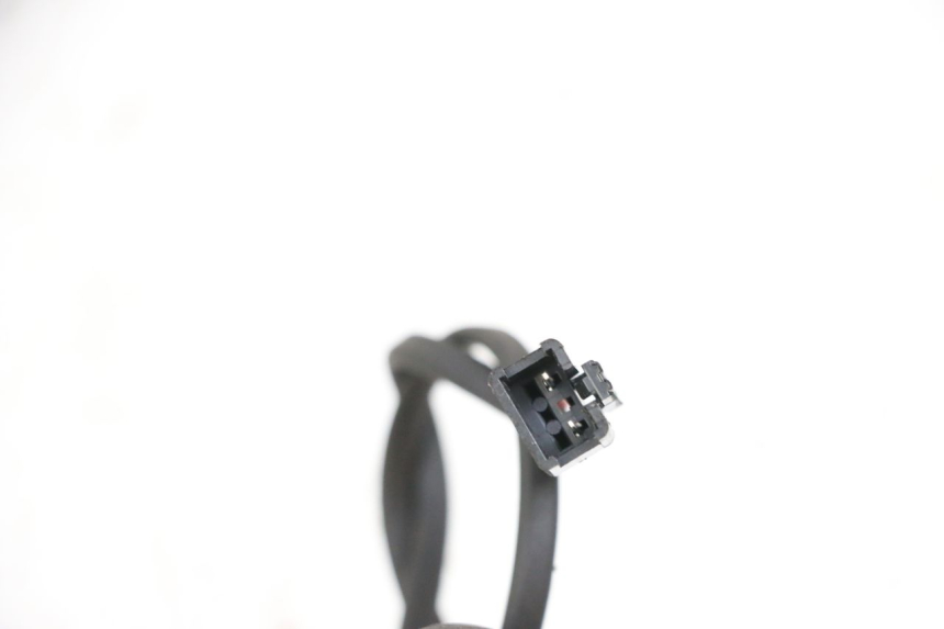 photo de PRESA ACCENDISIGARI SEGWAY NINEBOT E125S 1 (2022 - 2026) - Altra angolazione