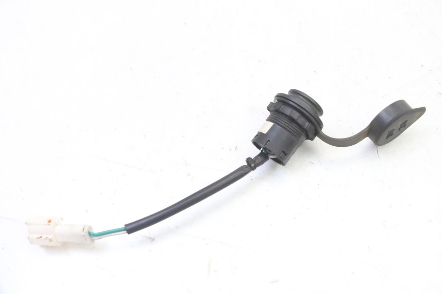 photo de PRESA ACCENDISIGARI SYM FIDDLE 3 III 50 (2014 - 2020)