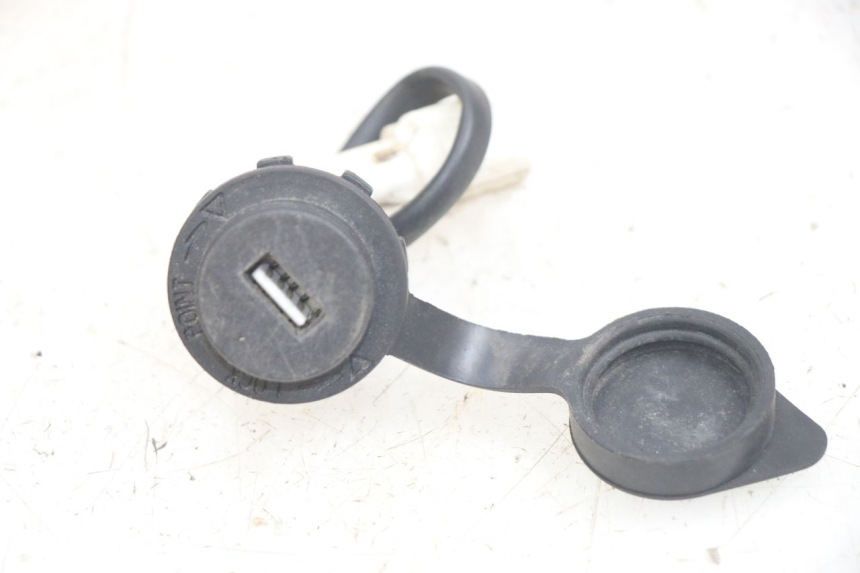 photo de PRISE ACCENDISIGARI SYM JET 14 4T 50 (2018 - 2022)