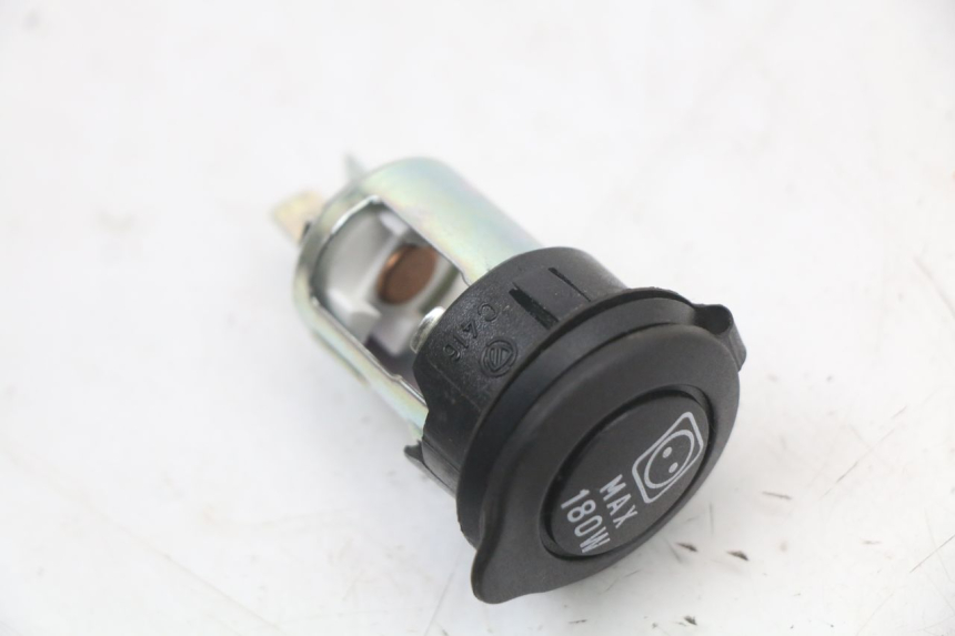 photo de PRESA ACCENDISIGARI MOTO GUZZI NORGE 8V GT 1200 (2011 - 2016)